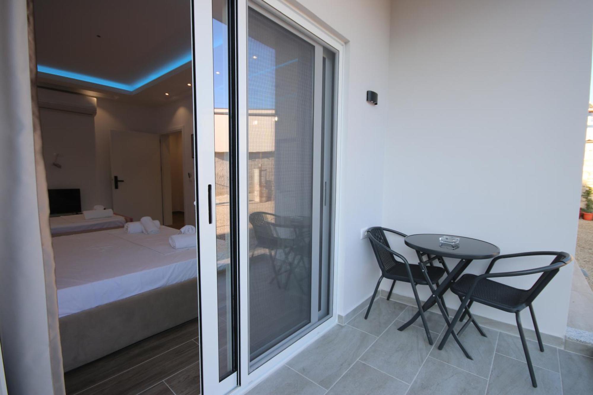 Klea Rooms Himare Eksteriør bilde