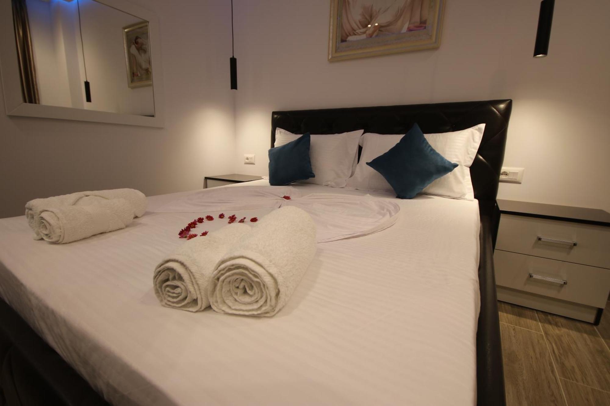 Klea Rooms Himare Eksteriør bilde